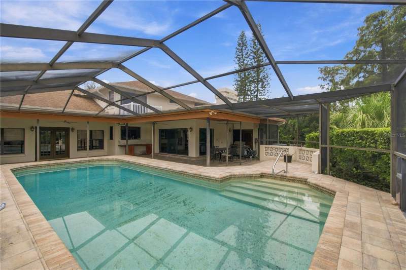 5 bedroom Single Family Residence at 14601 Anchoret Road, Carrollwood Village, Tampa — photo 3