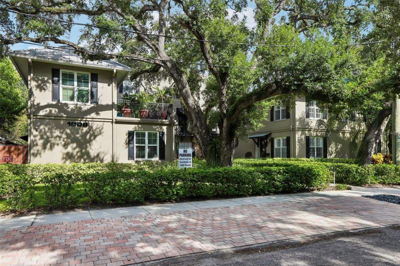 1008 S MOODY AVENUE #3 home for sale in Poydras Townhouses Homes for Sale: 1 Listing, From $825K