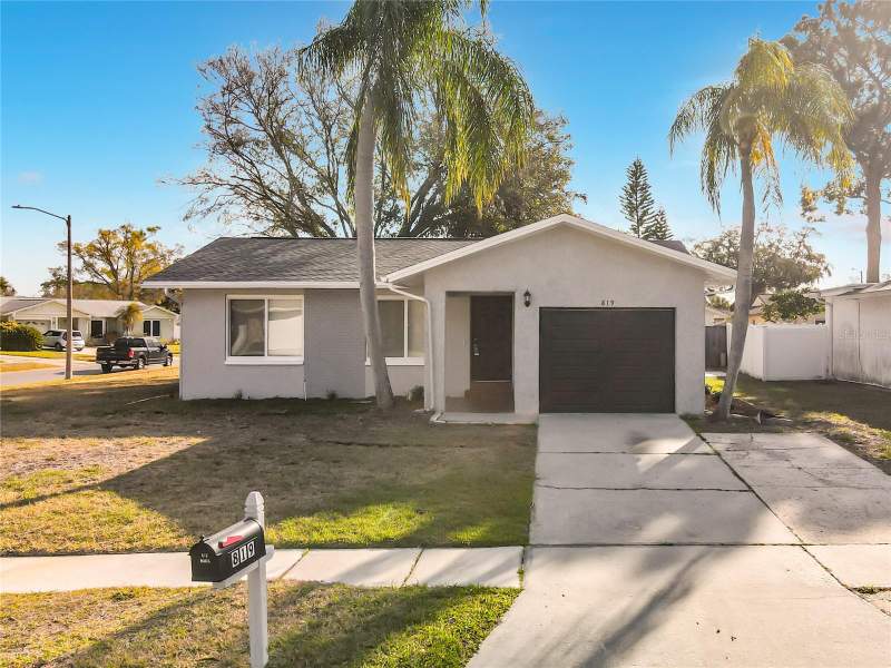 3 bedroom Single Family Residence at 819 Helmsman Way, Anchorage Of Tarpon Lake Unit Three The, Palm Harbor — photo 4