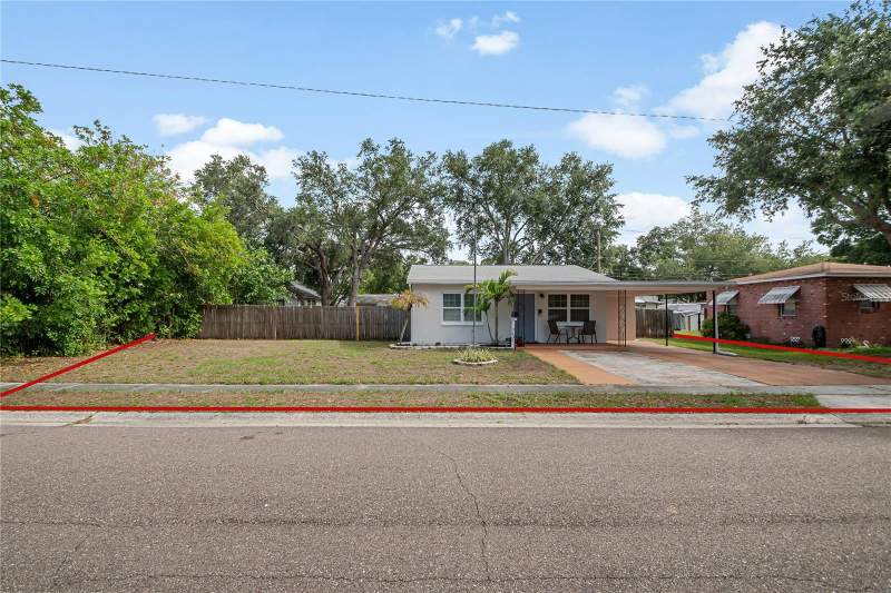 3 bedroom Single Family Residence at 2151 44th Avenue, Harris School Sub No. 1, St Petersburg — photo 2