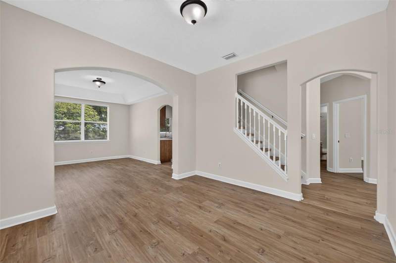 5 bedroom Single Family Residence at 166 W 11th Street, North Chuluota, Chuluota — photo 5
