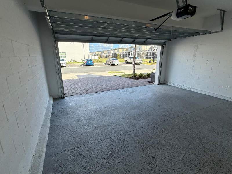 3 bedroom Townhouse at 502 Bogey Drive, Fox North, Davenport — photo 5