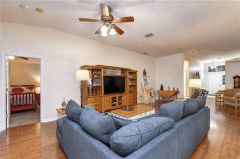 6209 Gannetdale Drive, Lithia FL - photo 7 of 38