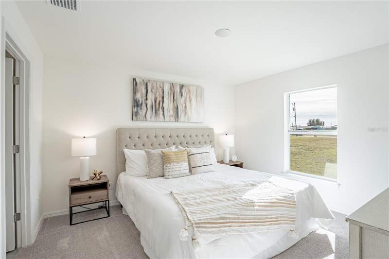 4 bedroom Single Family Residence at 279 Ambler Street, Port Charlotte Sec 033, Port Charlotte — photo 5