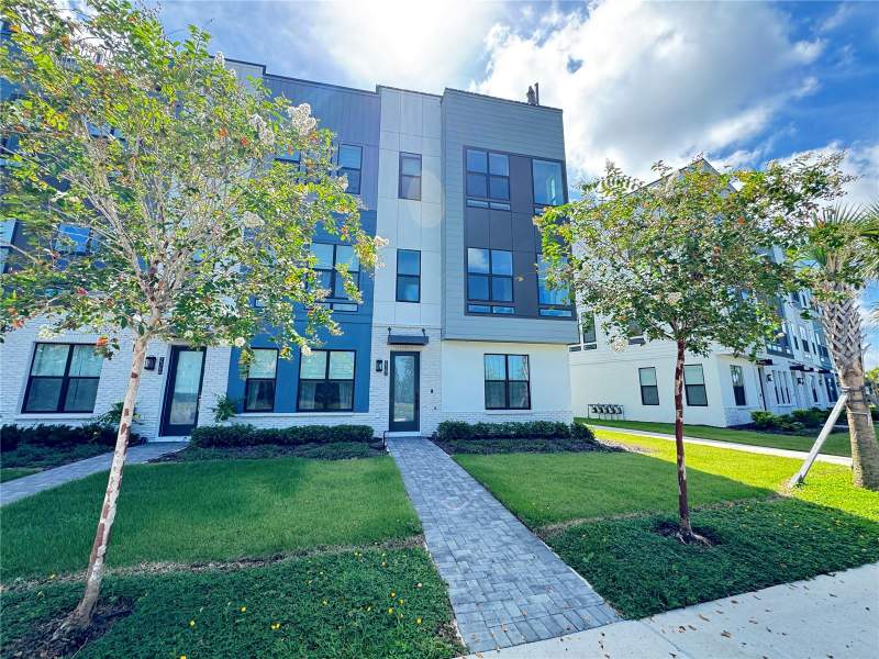 3 bedroom Townhouse at 2362 Addalia Alley, Brix/The Packing District, Orlando — photo 2