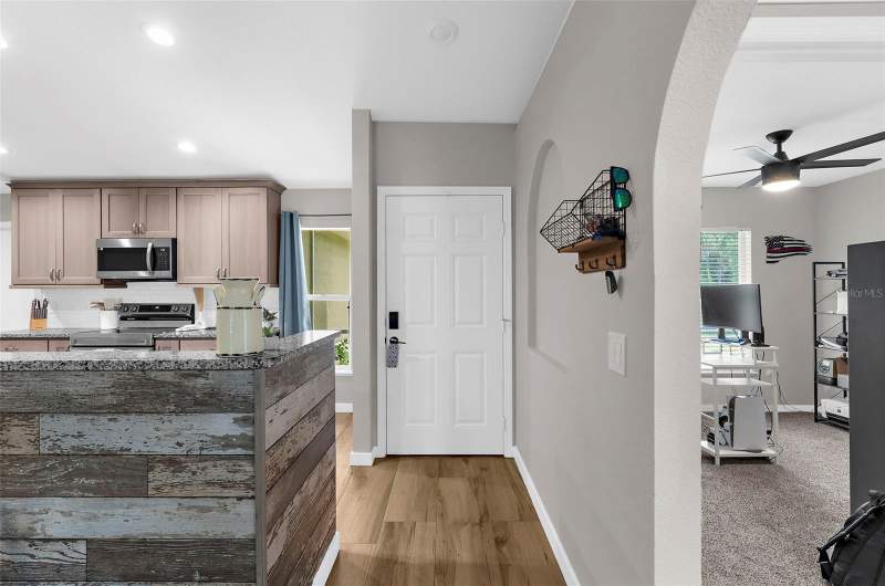 3 bedroom Single Family Residence at 123 Mercer Street, Port Charlotte Sec 016, Port Charlotte — photo 5