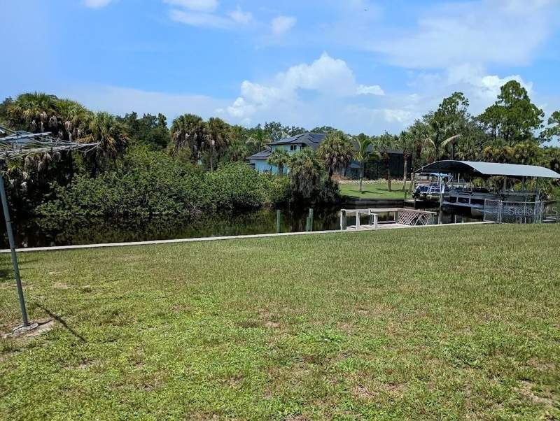 3 bedroom Single Family Residence at 3047 Cabaret Street, Port Charlotte Sec 031, Port Charlotte — photo 4