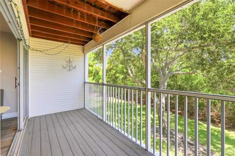 9824 Indian Key Trail #80, Seminole FL - photo 16 of 37
