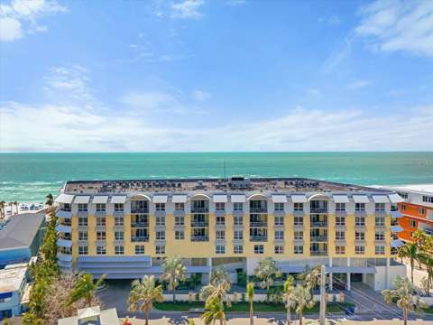 915 Seaside Dr #405, Weeks 22-23, starter home for sale in Sarasota