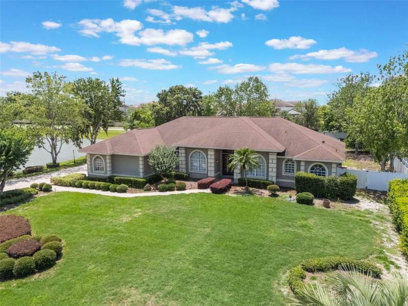 5 bedroom Single Family Residence at 12718 Windermere Isles Place, Isles Windermere, Windermere — photo 2