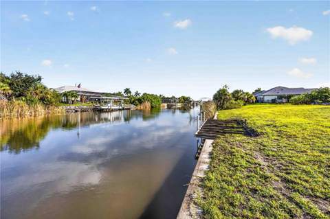 9150 Arrid Circle, Port Charlotte FL - photo 15 of 44