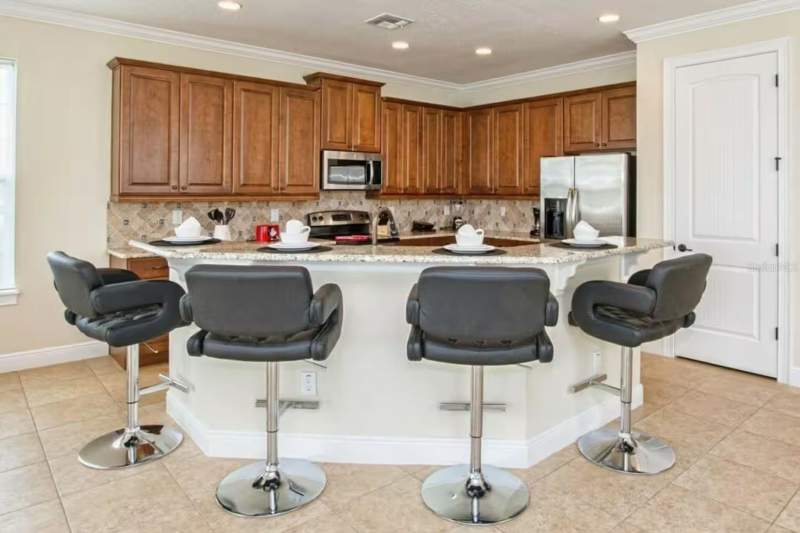 5 bedroom Single Family Residence at 7824 Loxahatchee Court, Reunion West Vlgs North, Kissimmee — photo 4