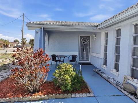 13701 Veronica Drive, Hudson FL - photo 9 of 92