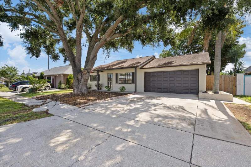 2 bedroom Single Family Residence at 1310 Mandarin Drive, Holiday Lakes West, Holiday — photo 5