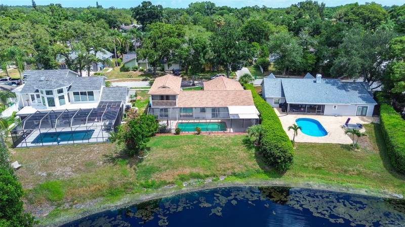 4 bedroom Single Family Residence at 2876 Lake Valencia Boulevard, Lake Valencia -, Palm Harbor — photo 5