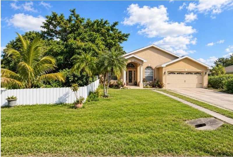 3 bedroom Single Family Residence at 8027 N Hale Avenue, Pinecrest Villa Add 2, Tampa — photo 1