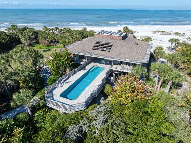 3 bedroom Single Family Residence at 1198 MANDALAY POINT, MANDALAY POINT SUB 1ST ADD, CLEARWATER — photo 3