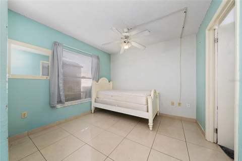 2062 Tropic Bay Court, Orlando FL - photo 14 of 34