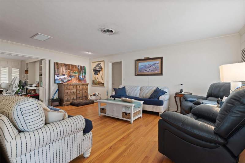2 bedroom Single Family Residence at 502 Hillcrest Avenue, Sunset Hills, Tarpon Springs — photo 5
