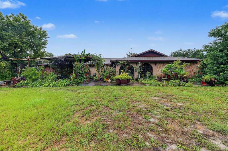 4 bedroom Single Family Residence at 7916 Slate Court, Tanglewood East, New Port Richey — photo 1