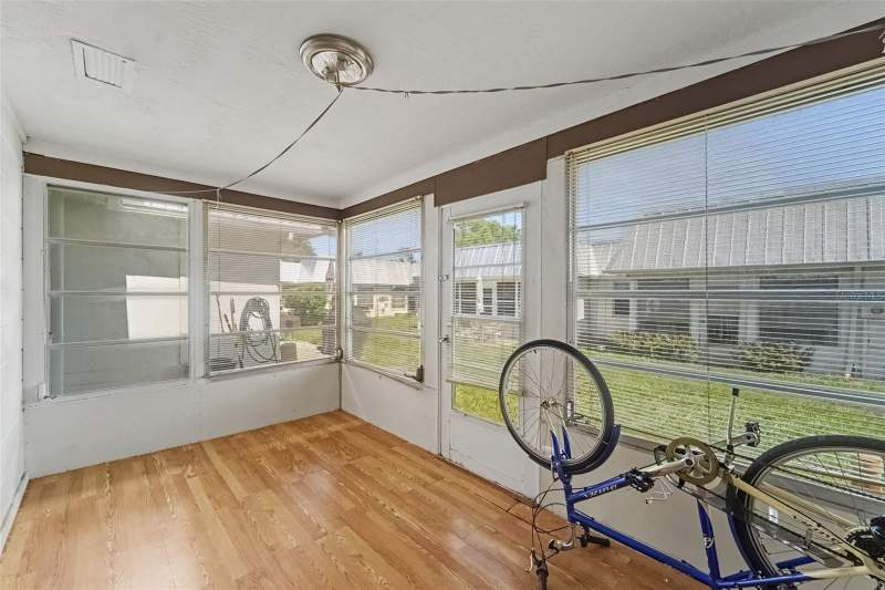 2 bedroom Condominium at 4211 Regal Place #3, Gardens Of Beacon Square, New Port Richey — photo 5