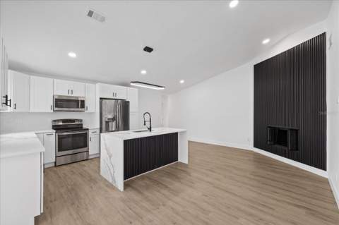 10609 Out Island Drive, Tampa FL - photo 12 of 51