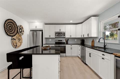 1757 Mova Street, Sarasota FL - photo 6 of 6
