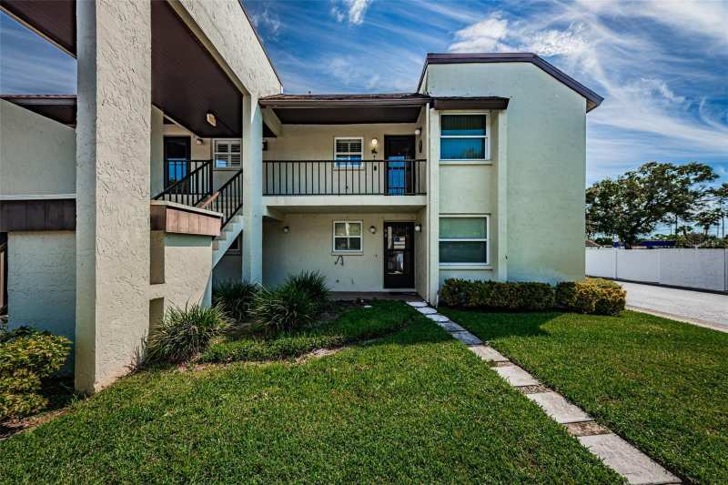 2 bedroom Condominium at 1100 E Bay Drive #68, Willowbrook Condo, Largo — photo 1
