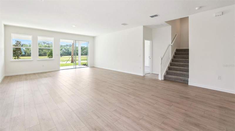 4 bedroom Single Family Residence at 3041 Kingsman Trail, Archer'S Mill, Ormond Beach — photo 3