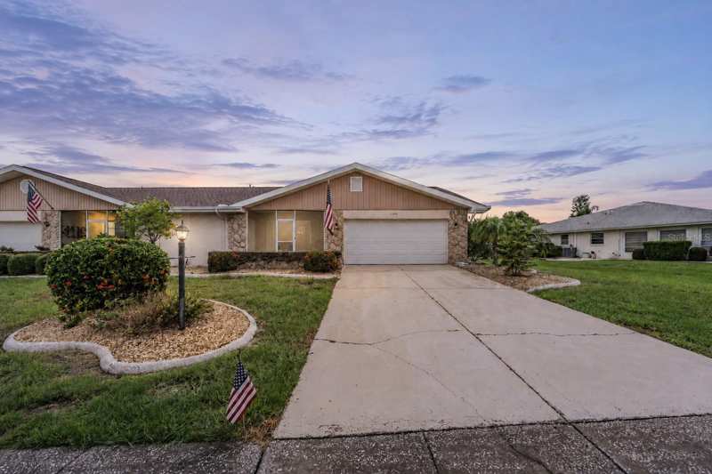 2 bedroom Single Family Residence at 1209 Wild Feather Lane, Sun City Center Unit 45 1st Ad, Sun City Center — photo 1