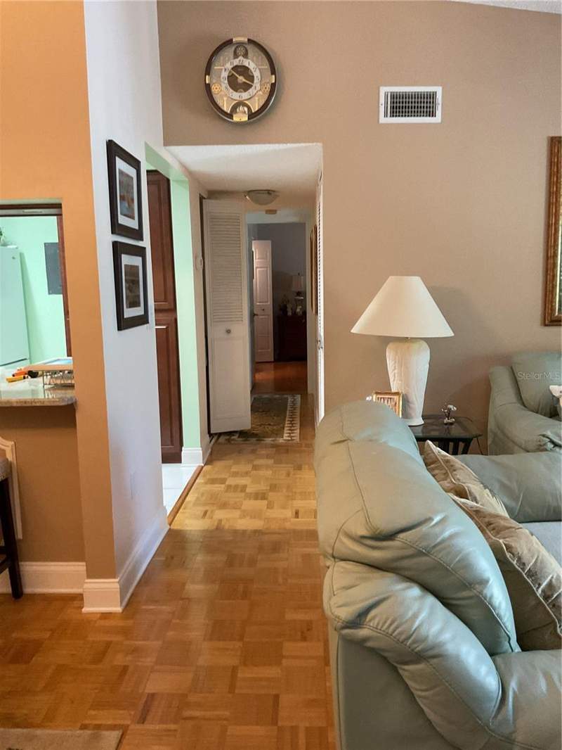 2 bedroom Condominium at 2655 Pine Ridge Way #D3, Pine Ridge At Palm Harbor, Palm Harbor — photo 5