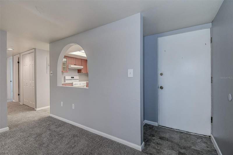 3 bedroom Condominium at 860 S Village Drive #106, Village Lake Condo, St Petersburg — photo 3