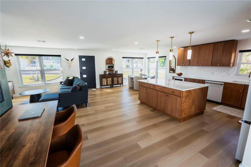 3 bedroom Single Family Residence at 705 Gulf Boulevard, Belleair Beach, Belleair Beach — photo 5