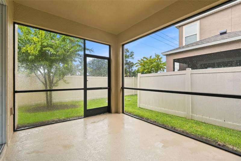 3 bedroom Townhouse at 4097 70TH TERRACE, VILLAGE AT PARK PLACE, PINELLAS PARK — photo 4