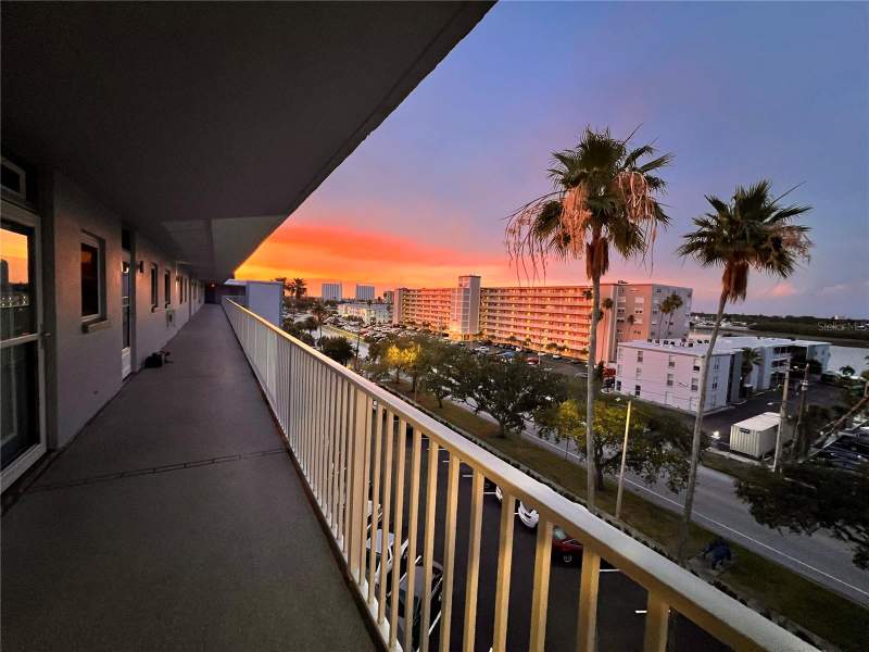 2 bedroom Condominium at 1868 Shore Drive #607, Shore Towers Bldg, South Pasadena — photo 5