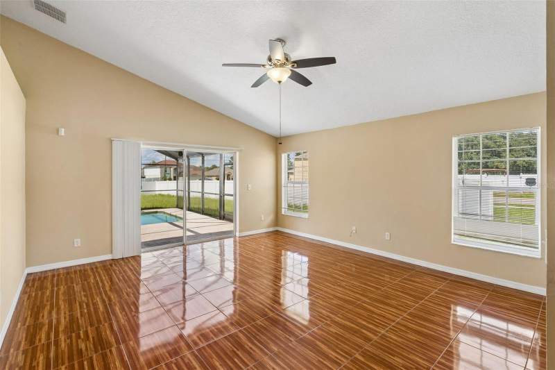 3 bedroom Single Family Residence at 1 Catalina Court, Poinciana Village 1 Nbhd 2, Kissimmee — photo 5