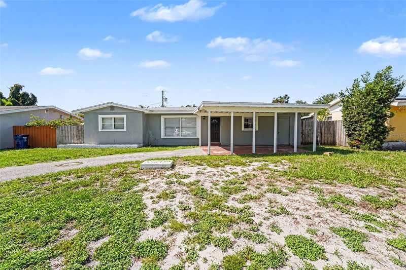3 bedroom Single Family Residence at 11428 75th Avenue, Ridgewood Groves, Seminole — photo 1