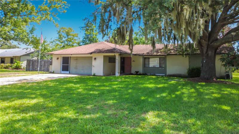 3 bedroom Single Family Residence at 28800 Tammi Drive, Venetian Village Fourth Add, Tavares — photo 5