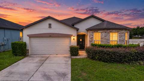 272 Citrus Isle Loop, home for sale on Citrus Isle Loop