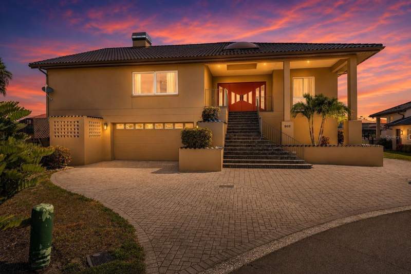 4 bedroom Single Family Residence at 903 Capriccio Lane, Symphony Isles Unit Two, Apollo Beach — photo 5