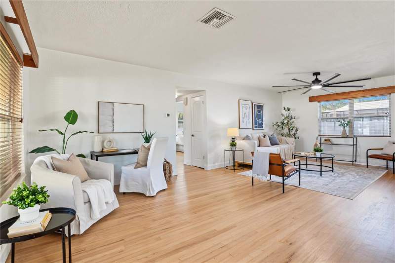 2 bedroom Single Family Residence at 8338 41st Avenue, Parque Narvaez, St Petersburg — photo 5