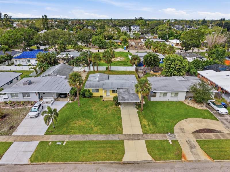 2 bedroom Single Family Residence at 4000 Indianapolis Street, Shore Acres Overlook Sec, St Petersburg — photo 4