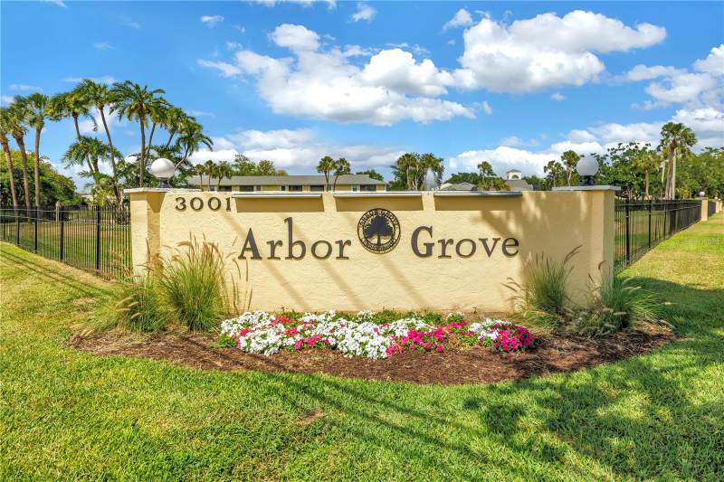 1 bedroom Condominium at 3001 58th Avenue #315, Arbor Grove Condo, St Petersburg — photo 2