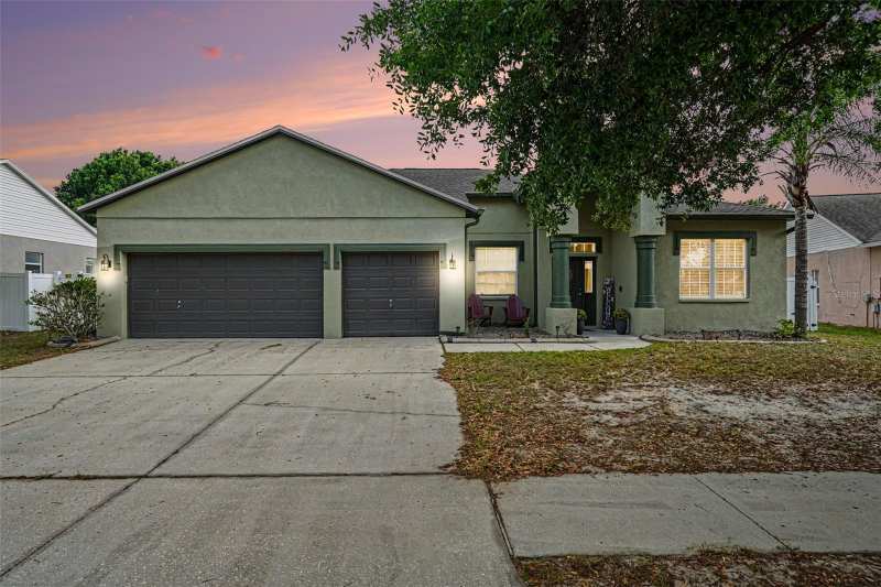 4 bedroom Single Family Residence at 9637 Wydella Street, Lakes Of Cristina Phase III Homeowners A, Riverview — photo 1