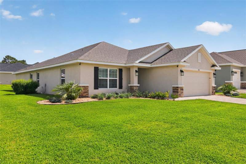 3 bedroom Single Family Residence at 17941 SW 66th Place, Juliette Falls, Dunnellon — photo 2