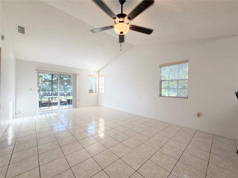 2 bedroom Villa at 12605 Knollbrook Lane, Shadow Run, Hudson — photo 5