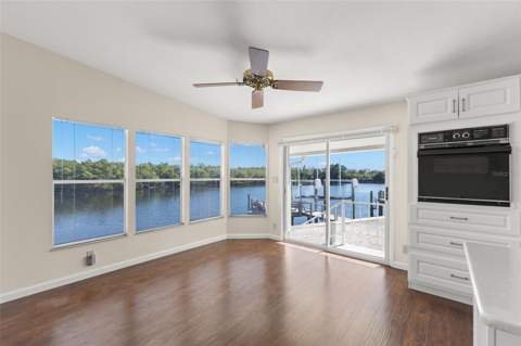 7113 Mount Piney Road #719, St Petersburg FL - photo 8 of 44