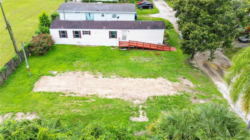 3 bedroom Manufactured Home at 39140 Orient Avenue, Zephyrhills Colony Co, Zephyrhills — photo 3