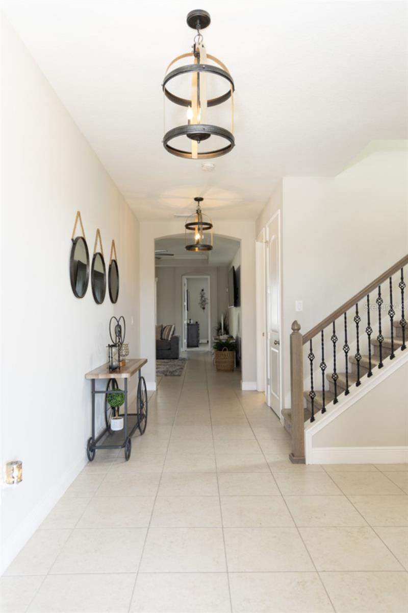 4 bedroom Single Family Residence at 1216 Old Windsor Way, Villages At Avalon Phase 3B-3, Spring Hill — photo 3