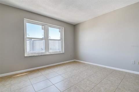 5220 Brittany Drive #509, St Petersburg FL - photo 21 of 38